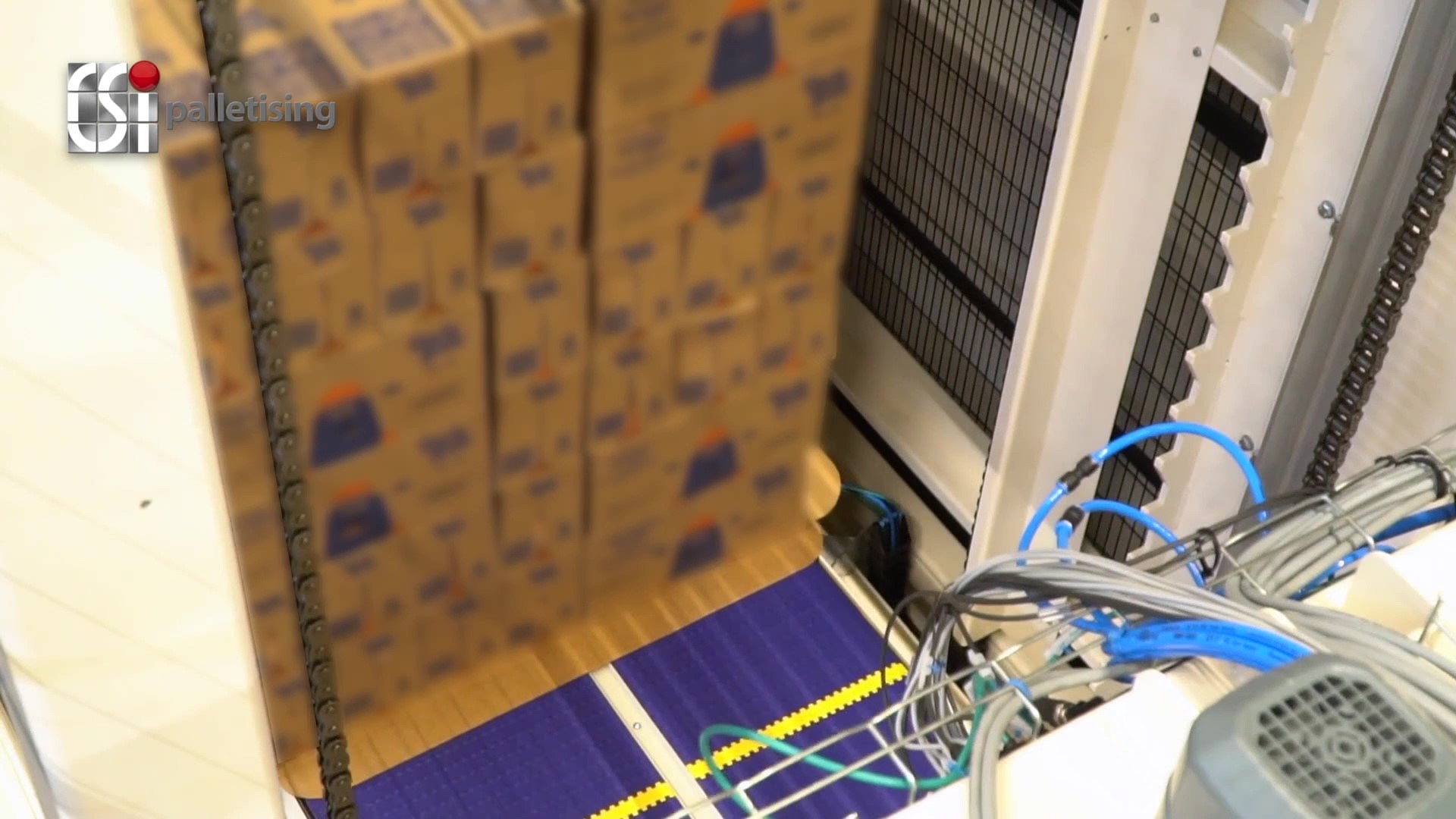 CSi palletising ll Palletless palletising with TAROS – frame at 0m55s